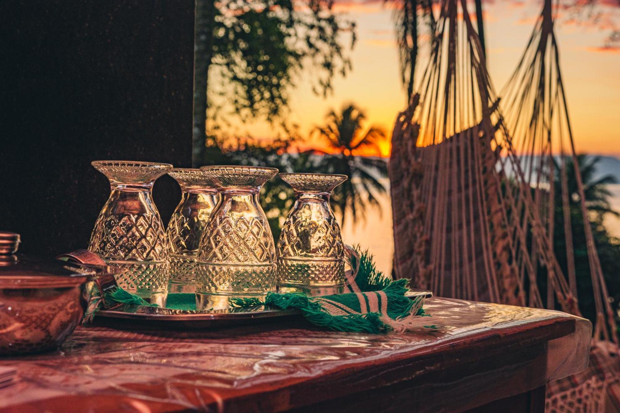 Pousada Sobre A Rocha Praia de Aracatiba Ngoại thất bức ảnh